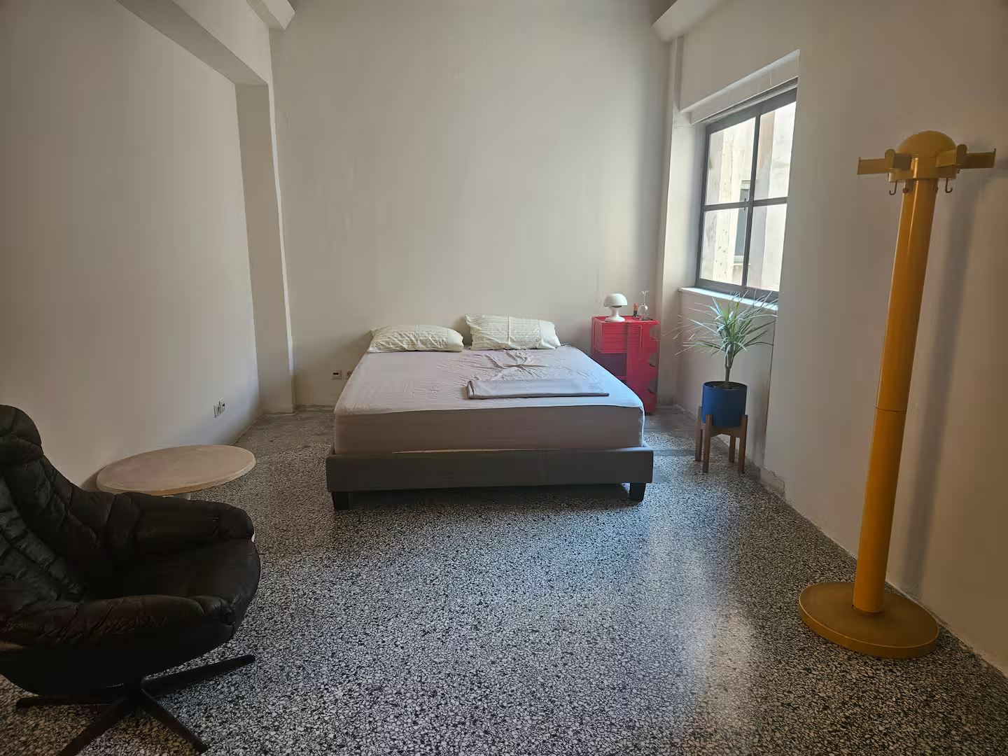 Room 2
